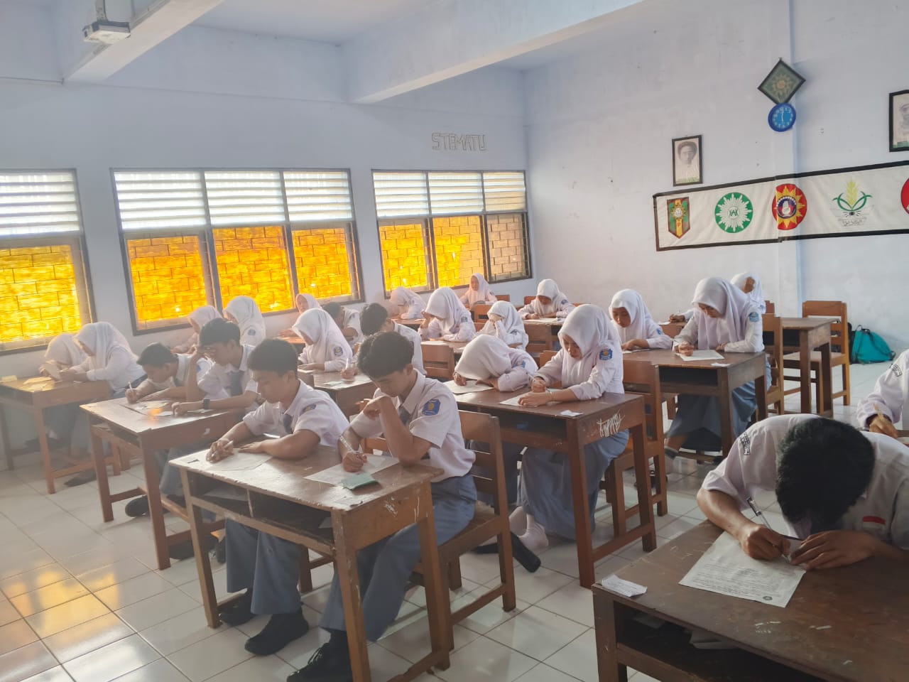 Ujian Untuk Belajar atau Belajar Untuk Ujian?