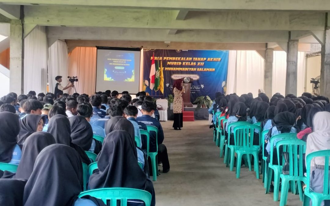 KUNJUNGAN KEPALA DINAS TENAGA KERJA KAB MAGELANG SEMARAKKAN MINI JOB FAIR DAN EDU FAIR DI SMK MUHAMMADIYAH SALAMAN